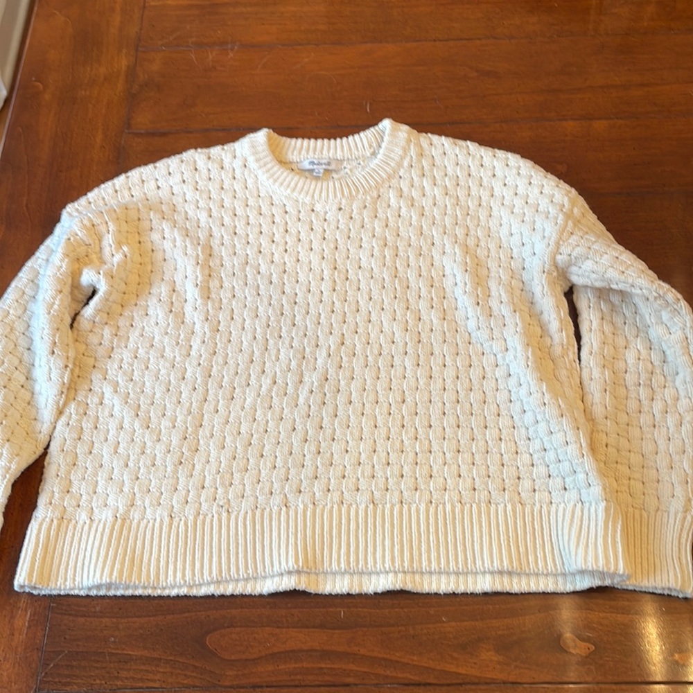 Madewell Chunky cable knit sweater size small